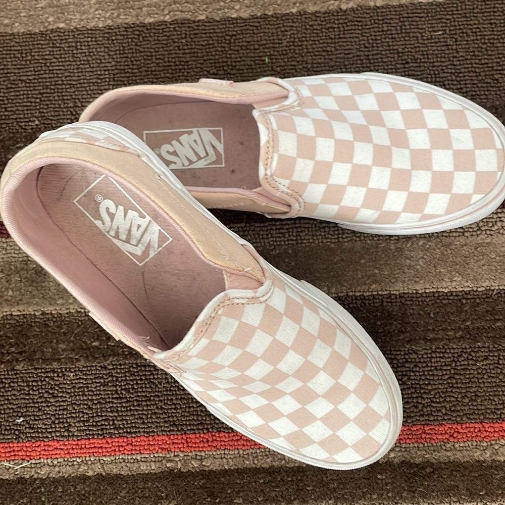 Vans - Picture 2 of 2